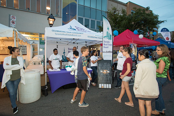 bloor-west-village-toronto-ukrainian-festival-2016_8792_high