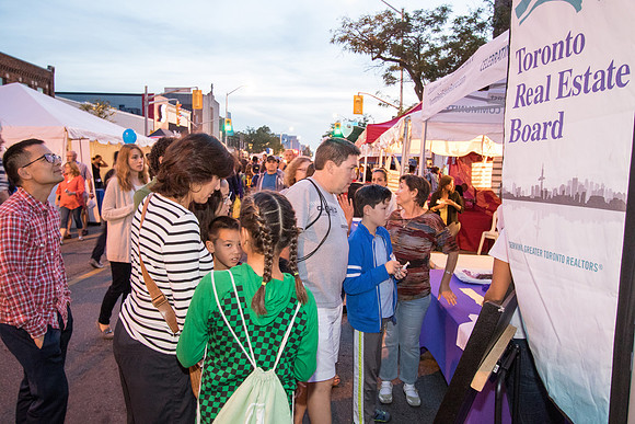 bloor-west-village-toronto-ukrainian-festival-2016_8814_high