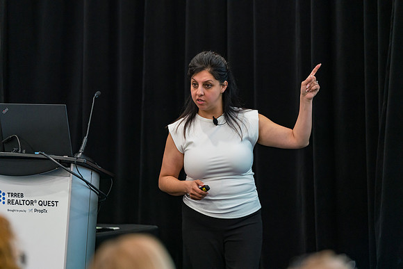0411-RealtorQuest-May-2025-Thur-7099