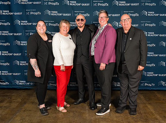 Pitbull VIP_57
