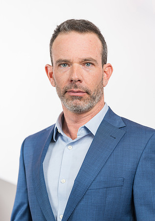 Michael Cowan Portrait 2023-00165 Original
