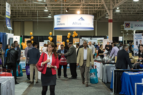 1977_RealtorQuest_AGM_2016_GP_L3935_
