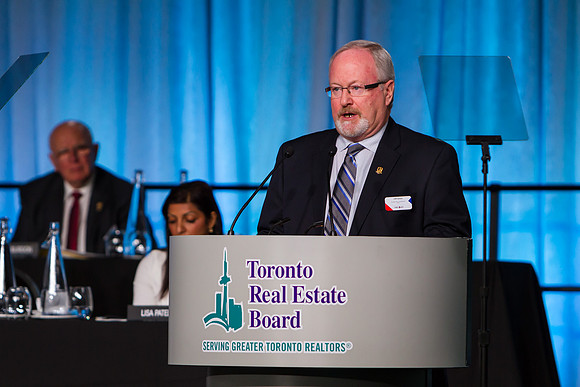 0593_RealtorQuest_AGM_2016_IMG_1542_