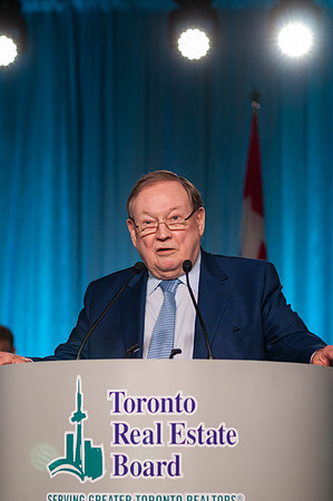 0400_RealtorQuest_AGM_2016__DSC3270_