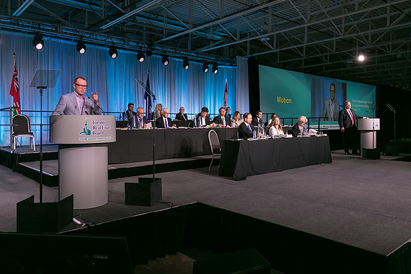 0683_RealtorQuest_AGM_2016_GP_M3568_