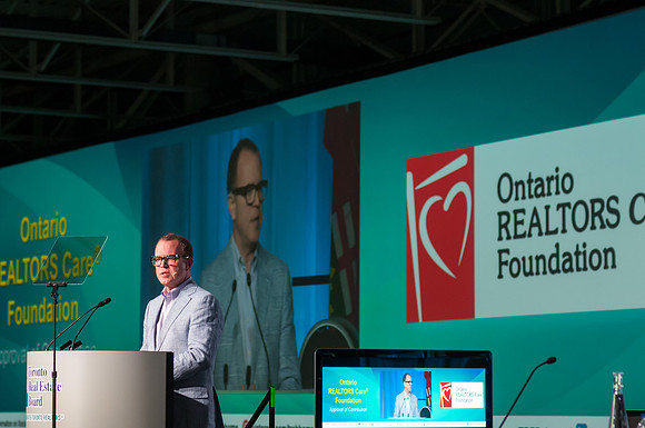 0728_RealtorQuest_AGM_2016__DSC3403_