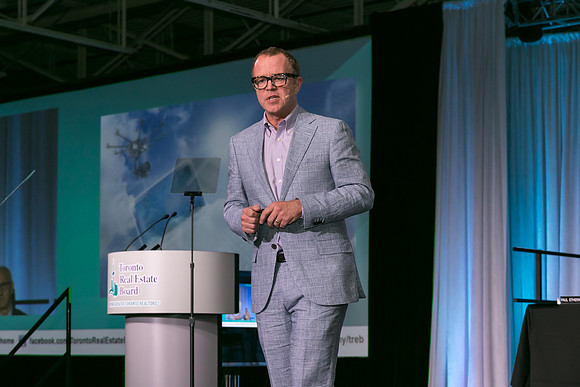 0788_RealtorQuest_AGM_2016_GP_M3587_