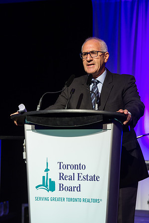 TREB Member Dinner 25-50 2016-8764