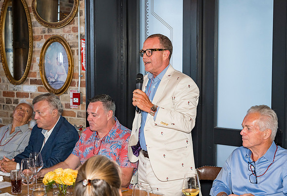 Past Presidents Dinner 2022-03098