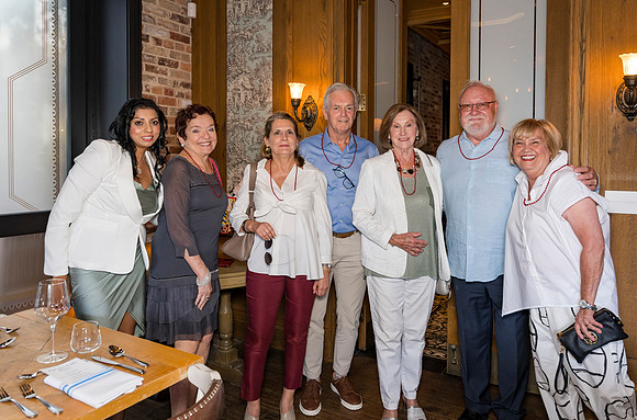 Past Presidents Dinner 2022-02838