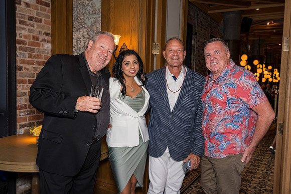 Past Presidents Dinner 2022-02901