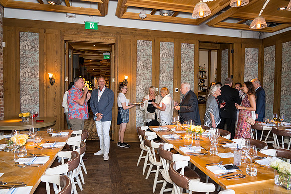 Past Presidents Dinner 2022-02908