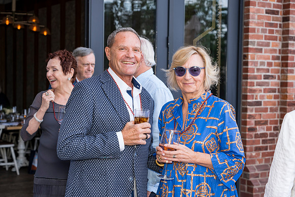 Past Presidents Dinner 2022-02982