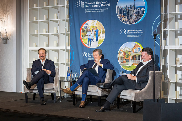FiresideChat2022-TRREB-KevinCrigger-JohnDiMichele-JohnTory-06698