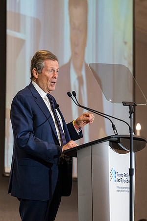 FiresideChat2022-TRREB-KevinCrigger-JohnDiMichele-JohnTory-06653