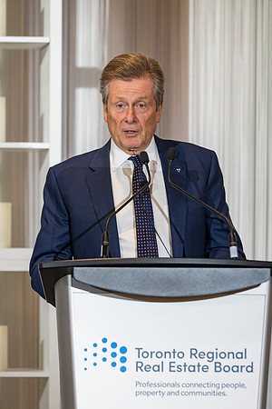 FiresideChat2022-TRREB-KevinCrigger-JohnDiMichele-JohnTory-06616