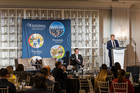 FiresideChat2022-TRREB-KevinCrigger-JohnDiMichele-JohnTory-06644
