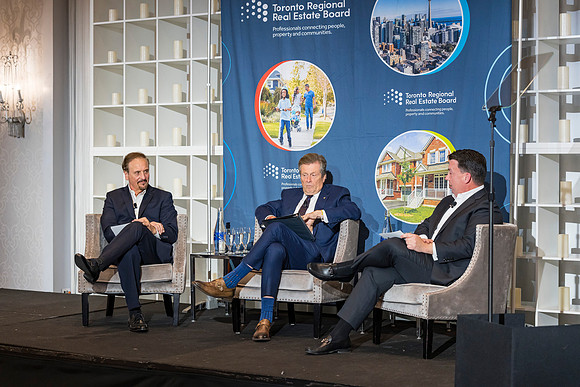 FiresideChat2022-TRREB-KevinCrigger-JohnDiMichele-JohnTory-06694