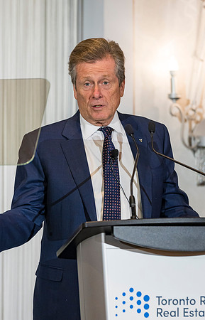 FiresideChat2022-TRREB-KevinCrigger-JohnDiMichele-JohnTory-06611