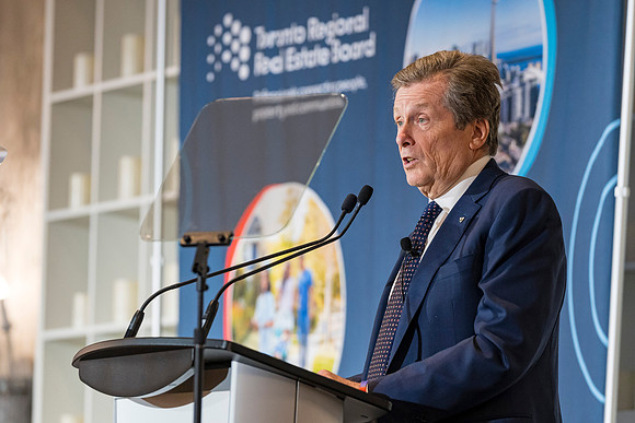 FiresideChat2022-TRREB-KevinCrigger-JohnDiMichele-JohnTory-06625