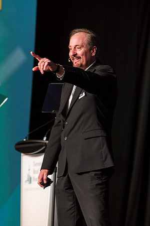 2017 REALTORQUEST Trade Show and Spring AGM-0578