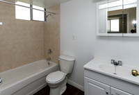 273 Vine St_St Catharines_14
