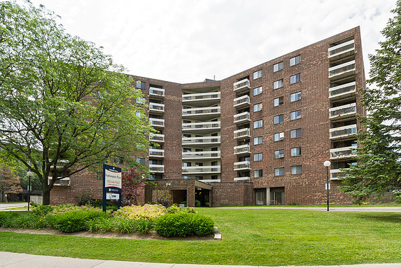 64 Roehampton Ave_St_Catharines_08
