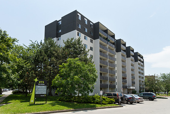 273 Vine St_St_Catharines_01