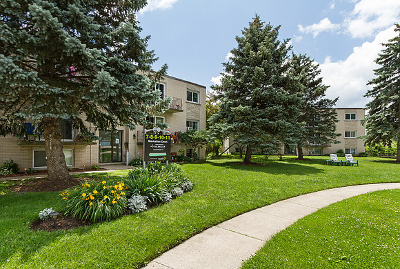 7-11 Manhattan Ct_Guelph_08