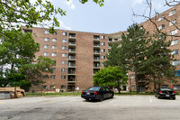 64 Roehampton Ave_St_Catharines_05