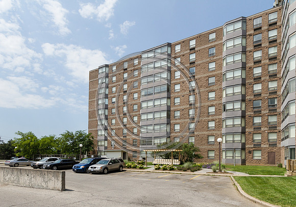 76 Roehampton Ave_St_Catharines_06