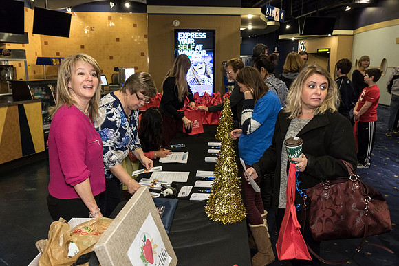 Johnson Christmas Client Movie Event 2015_27