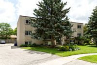 7-11 Manhattan Ct_Guelph_05