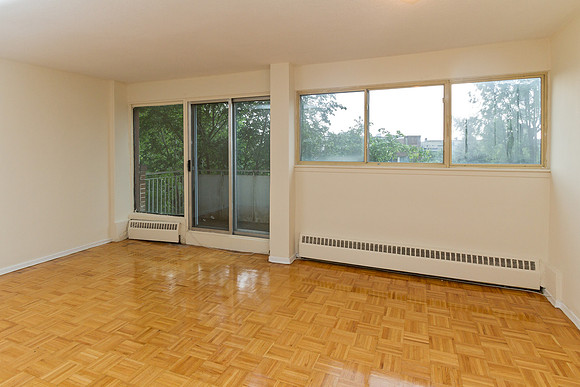 32 Brockwell Dr_Toronto_03