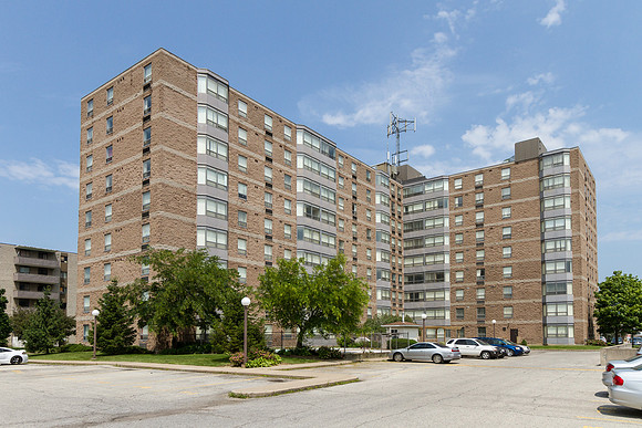 76 Roehampton Ave_St_Catharines_11