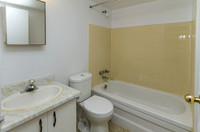 25_Westwood_Ct_Lindsay_15