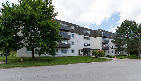 2 Colborne St_Lindsay_07