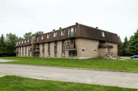 10 Cartier Ct_03