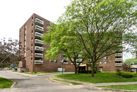 64 Roehampton Ave_St_Catharines_06