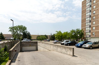 76 Roehampton Ave_St_Catharines_07