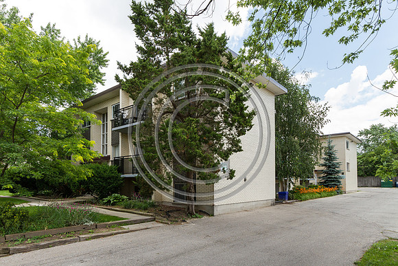 93-99 _Westwood_Dr_Kitchener04