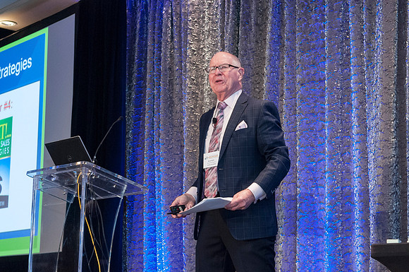 2017 REALTORQUEST Trade Show and Spring AGM-8151