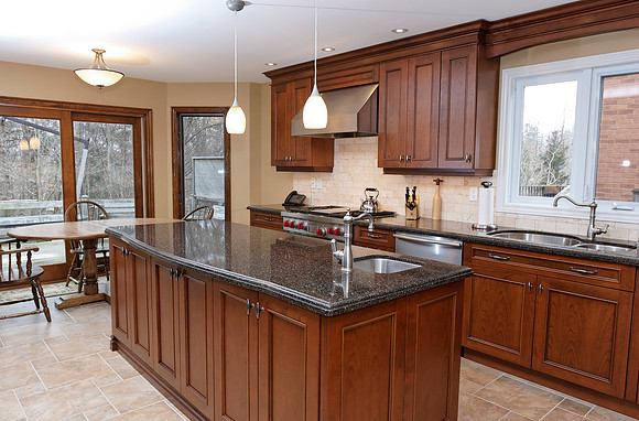 2224 Grenville Dr