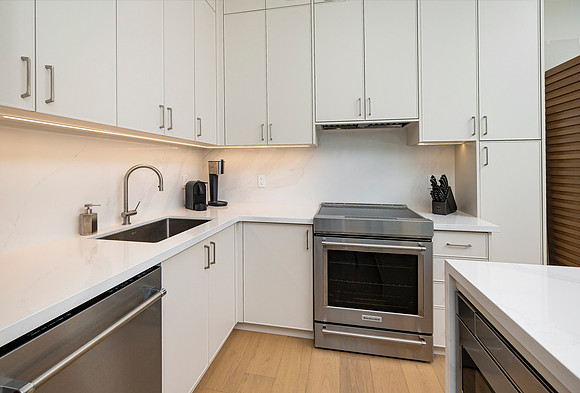 21 Nassau St_16