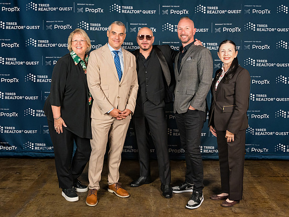 Pitbull VIP_55