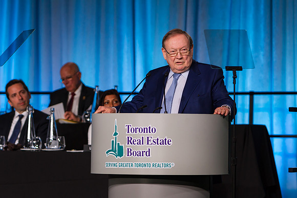 0411_RealtorQuest_AGM_2016_IMG_1434_