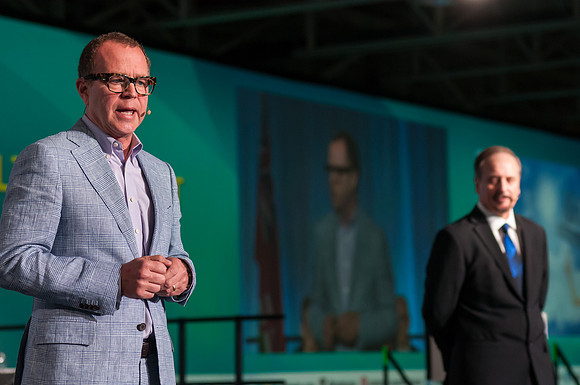0794_RealtorQuest_AGM_2016__DSC3433_