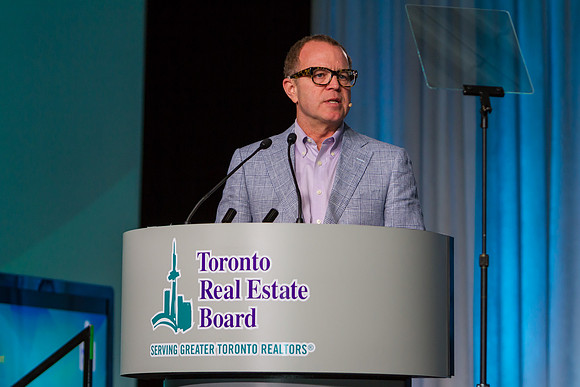 0290_RealtorQuest_AGM_2016_IMG_1399_