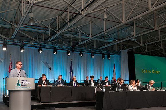 0301_RealtorQuest_AGM_2016__DSC3258 (1)_