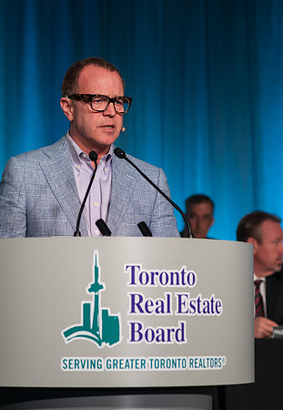 0298_RealtorQuest_AGM_2016__DSC3231_
